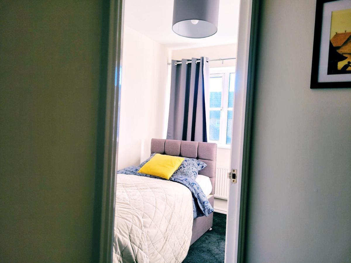 Modern 2 Bed House- Free Parking And Close To The Centre Bristol Exterior photo